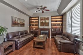 Property listing for 116 Gatepost Pl., Hamilton, ON